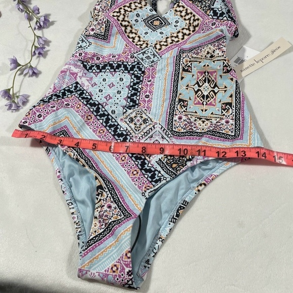 NWT Nanette Lepore [‎ 4 ] Val V-Neck One-Piece Swimsuit in Marrakesh Megerie - Picture 4 of 12